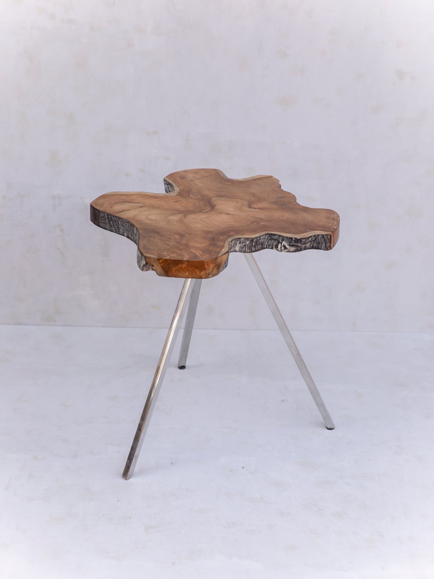 Mesa de apoyo Ampyang