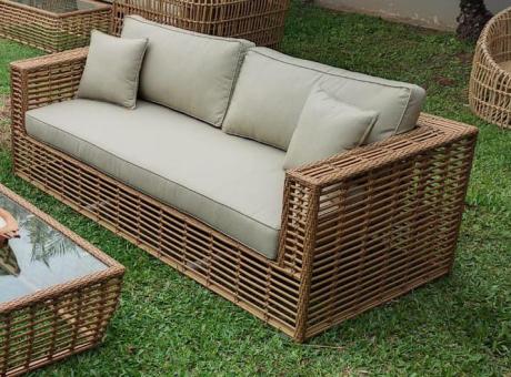 Sofa poliratan- COX