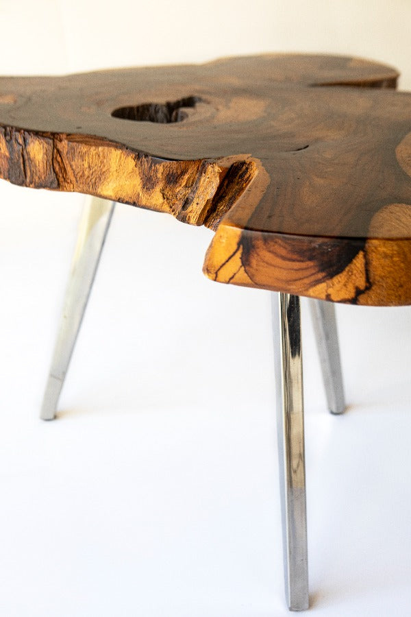 Mesa de apoyo Delia