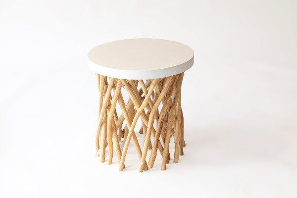 Mesa de apoyo Minbo Coral Blanco